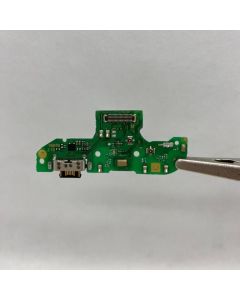 MOTOROLA - DOCK DE CARGA MOTO G8 PLAY (M) TURBO XT2015